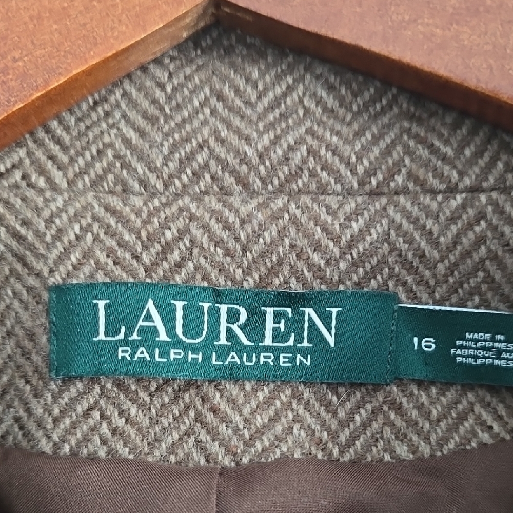 Lauren Ralph Lauren Brown Herringbone Blazer - Picture 2 of 9